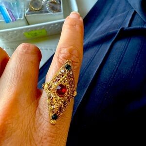 Cocktail diamond shape ring